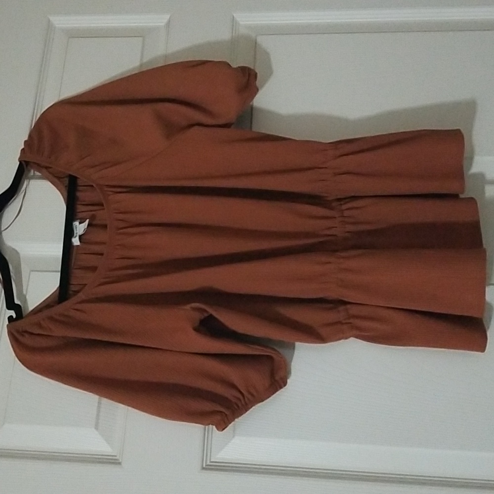 Nine West top